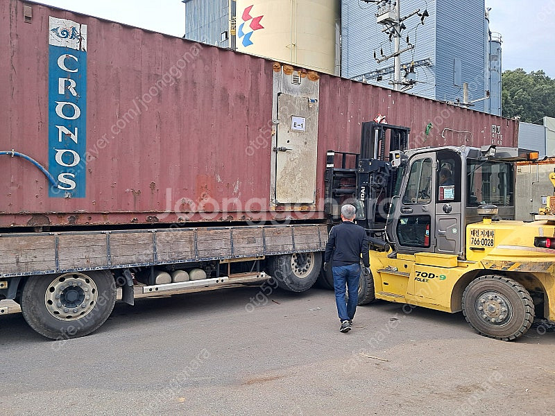 40피트 냉동 컨테이너 25이하까지 내려감 상태 매우 좋음--0